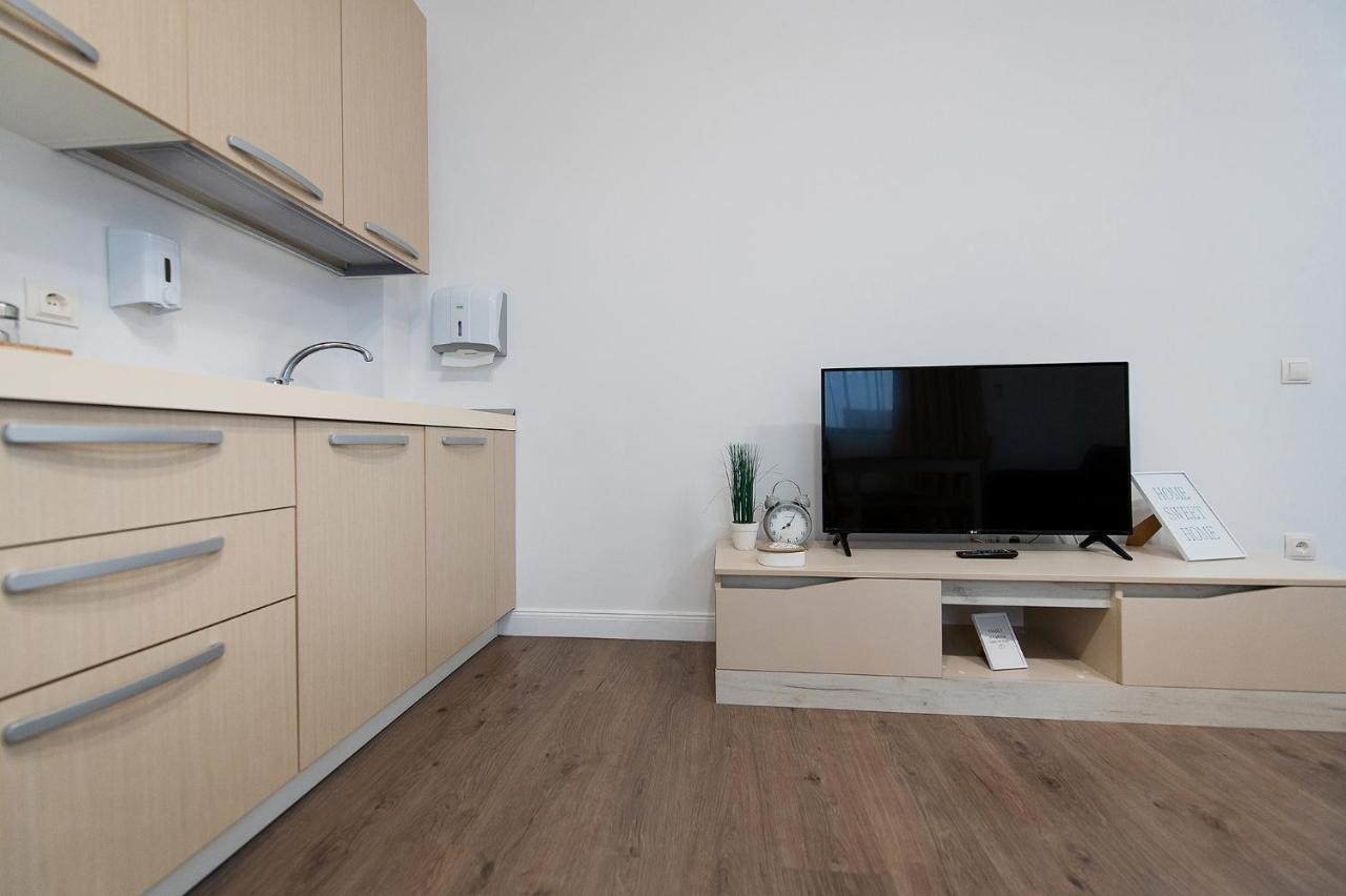 Tonitza Apartments Cluj-Napoca Buitenkant foto